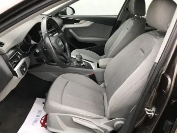 Audi A4 2.0 TDI DPF clean multitronic Attraction