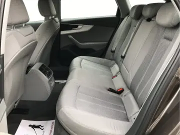 Audi A4 2.0 TDI DPF clean multitronic Attraction