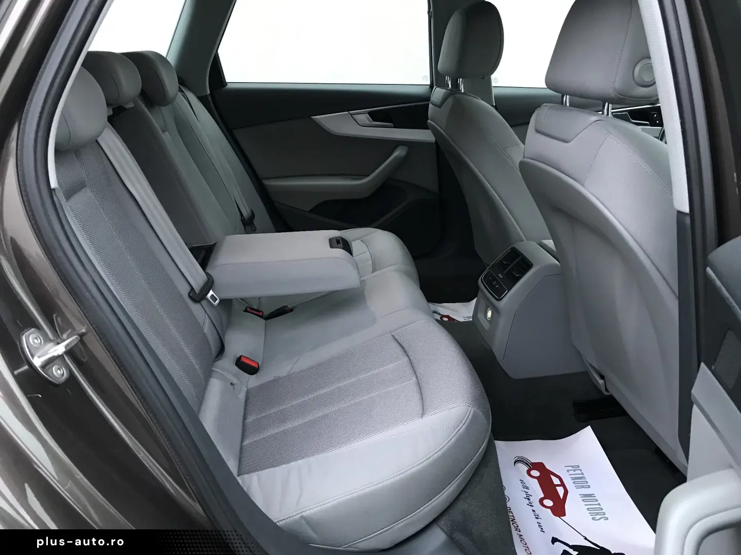 Audi A4 2.0 TDI DPF clean multitronic Attraction