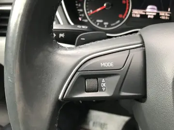 Audi A4 2.0 TDI DPF clean multitronic Attraction