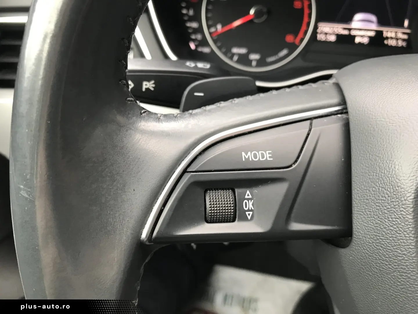 Audi A4 2.0 TDI DPF clean multitronic Attraction