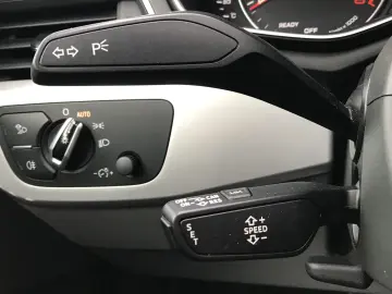 Audi A4 2.0 TDI DPF clean multitronic Attraction