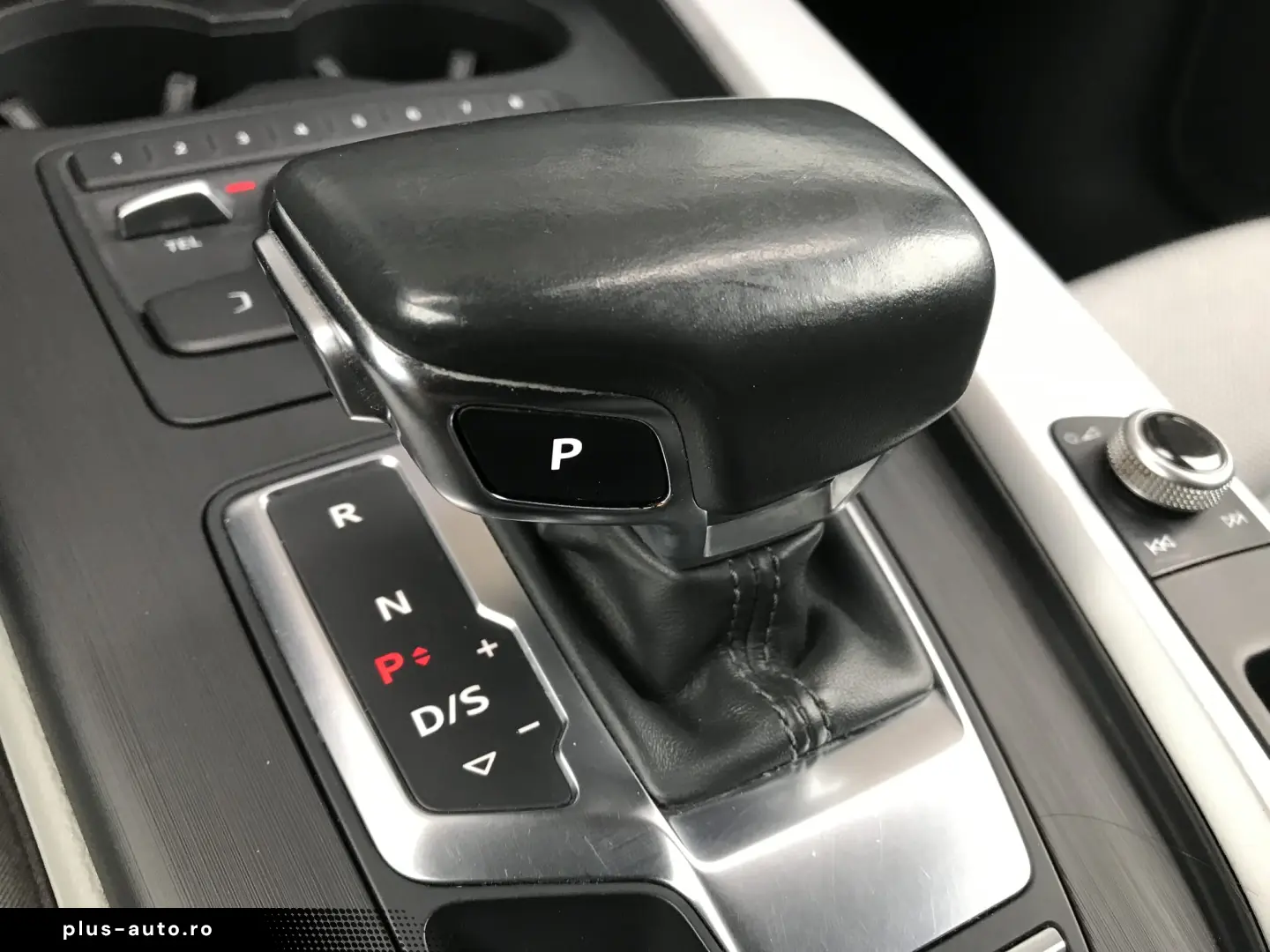 Audi A4 2.0 TDI DPF clean multitronic Attraction