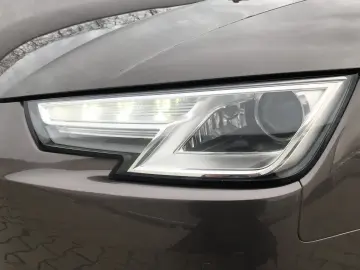 Audi A4 2.0 TDI DPF clean multitronic Attraction