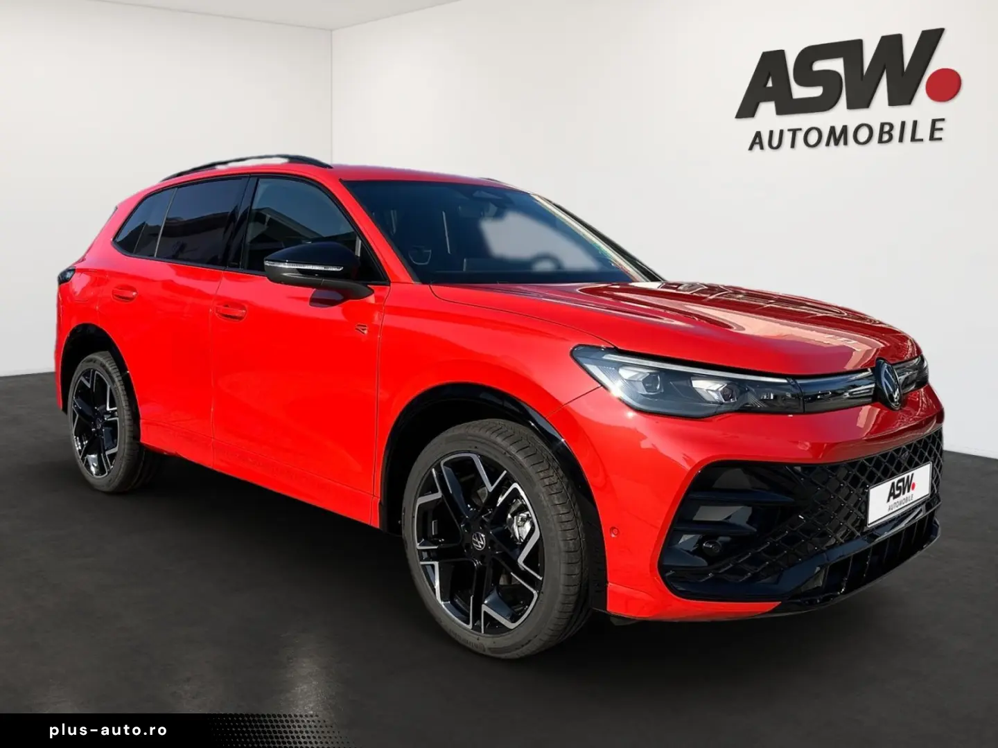 VW Tiguan R-Line 1 5 l eTSI OPF 150PS HD-MATRIX ACC