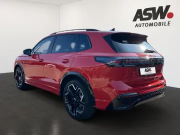 VW Tiguan R-Line 1 5 l eTSI OPF 150PS HD-MATRIX ACC