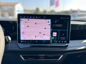 VW Tiguan R-Line 1 5 l eTSI OPF 150PS HD-MATRIX ACC