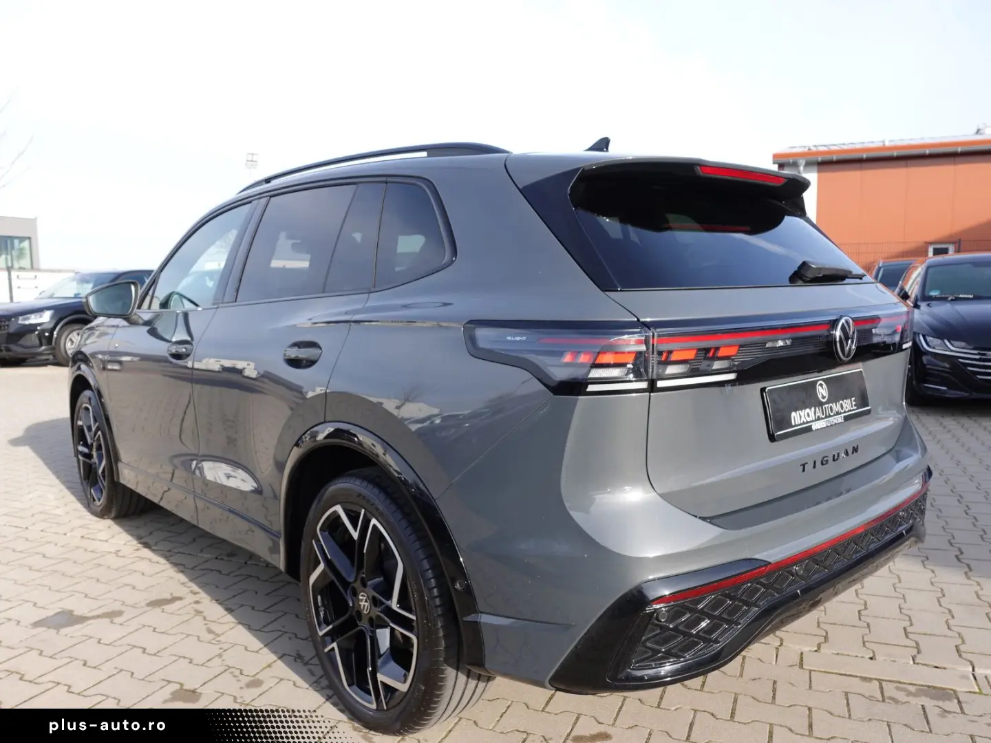 VW Tiguan 2.0 TDI DSG 2x R-Line Black Style Paket