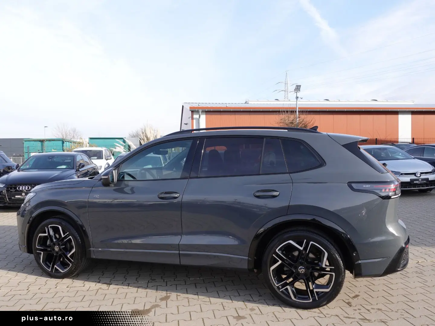 VW Tiguan 2.0 TDI DSG 2x R-Line Black Style Paket