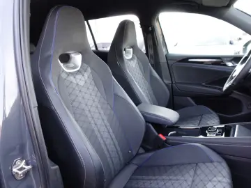 VW Tiguan 2.0 TDI DSG 2x R-Line Black Style Paket