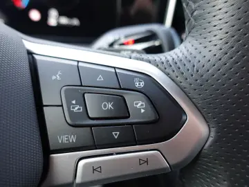 VW Tiguan 2.0 TDI DSG 2x R-Line Black Style Paket