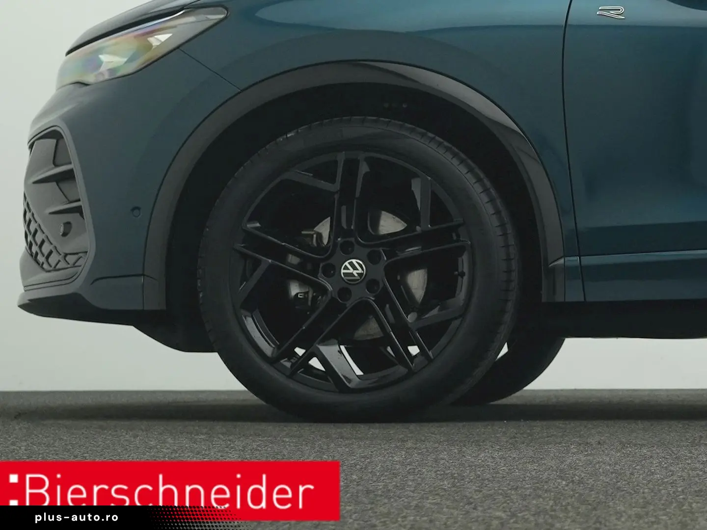 VW Tiguan 1.5 eTSI DSG R-Line BLACK-STYLE AHK 360-K