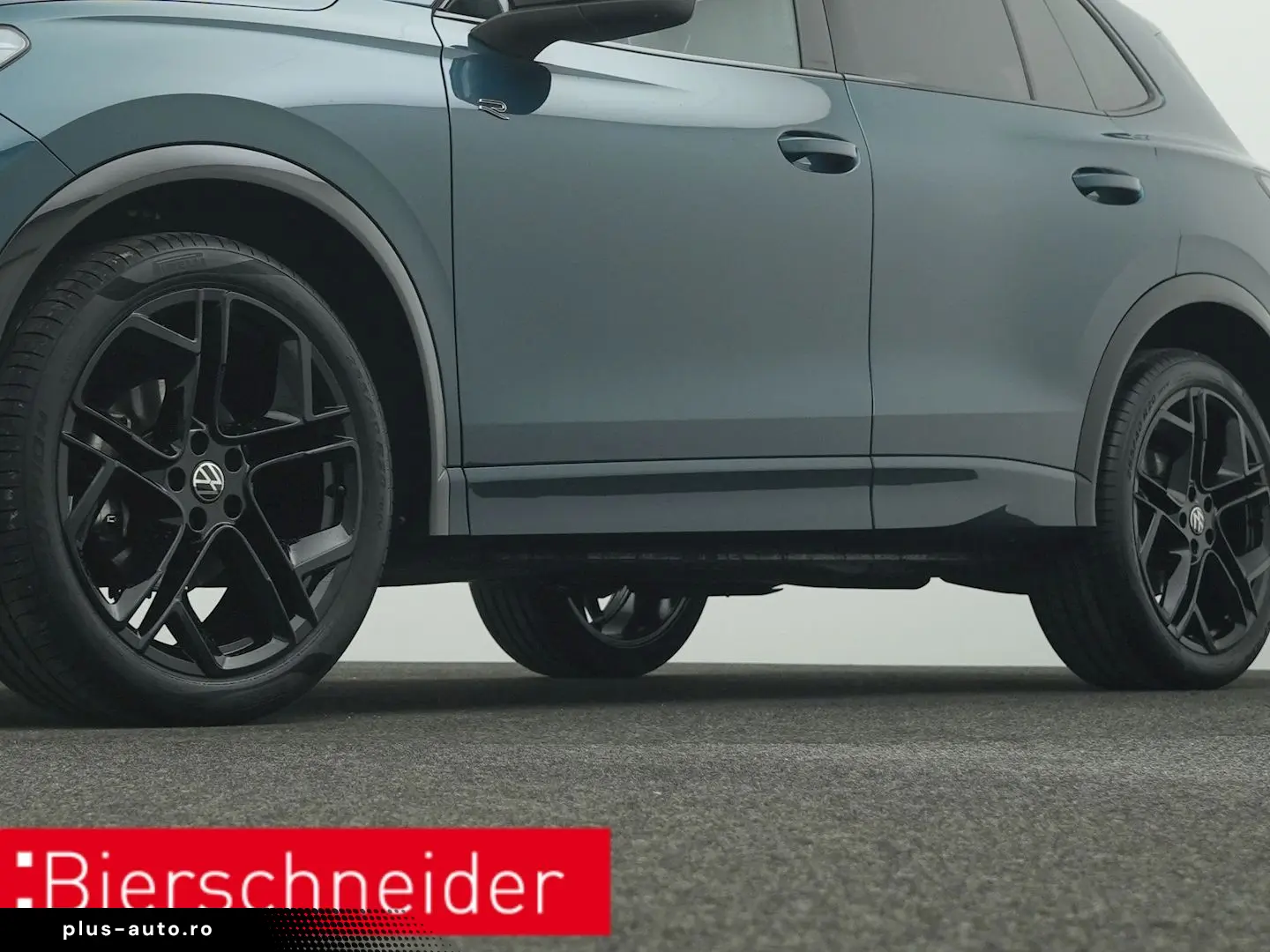 VW Tiguan 1.5 eTSI DSG R-Line BLACK-STYLE AHK 360-K