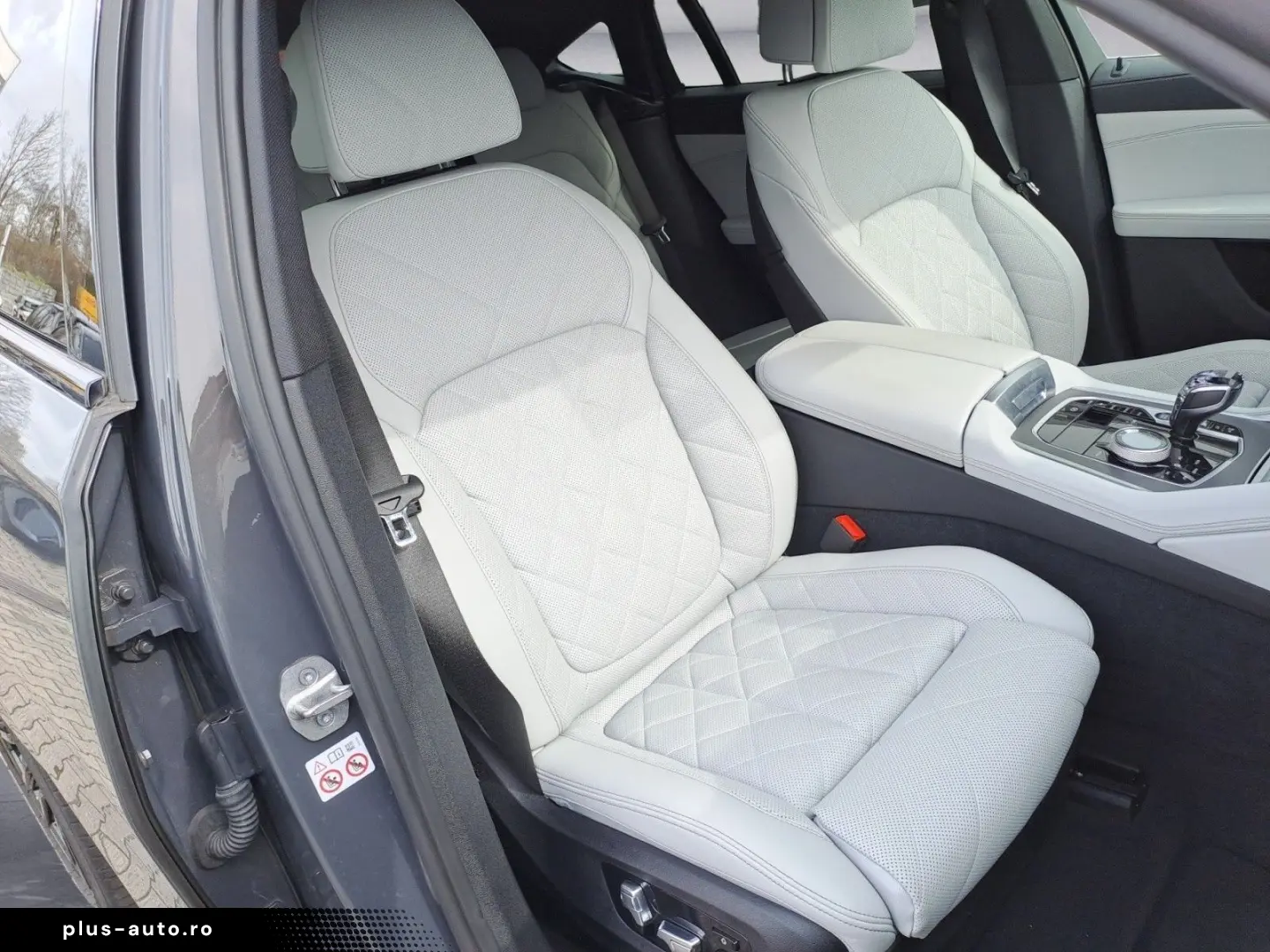 BMW X6 M50i Innovationsp.