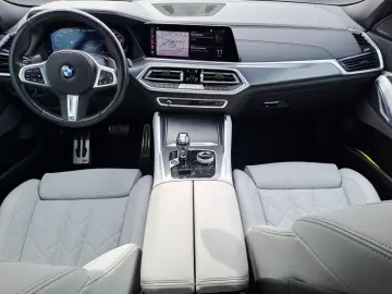 BMW X6 M50i Innovationsp.