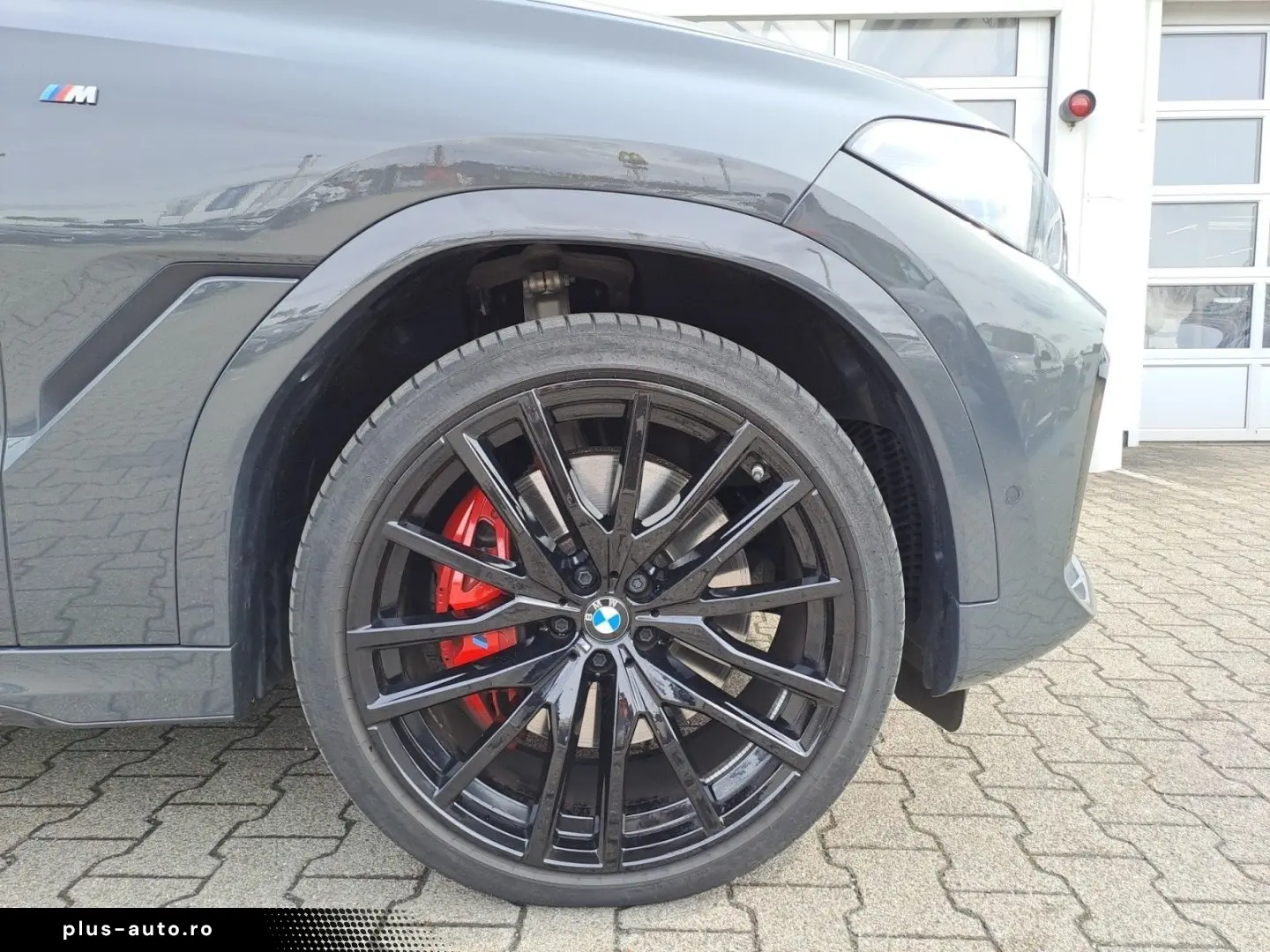 BMW X6 M50i Innovationsp.