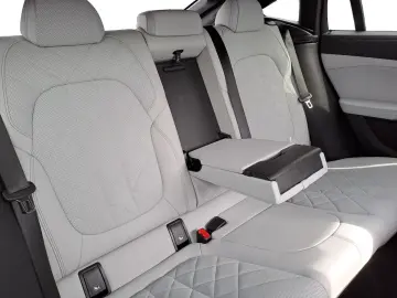 BMW X6 M50i Innovationsp.