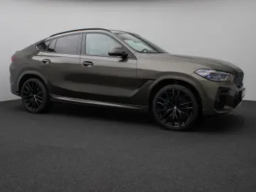 BMW X6 M50i Individual Panorama