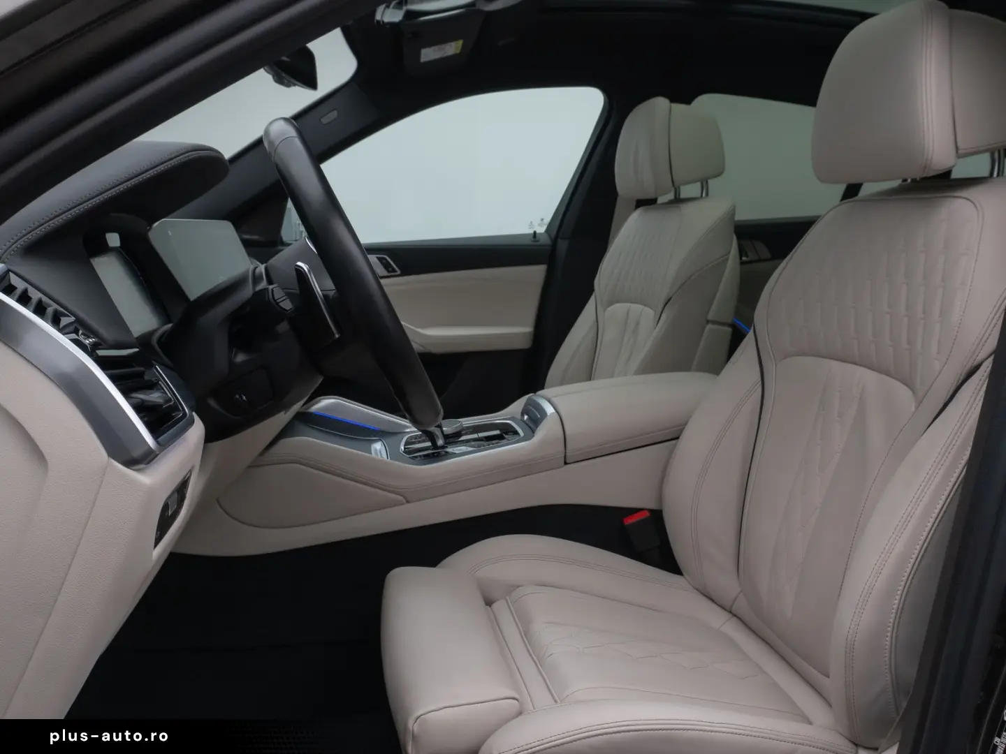 BMW X6 M50i Individual Panorama