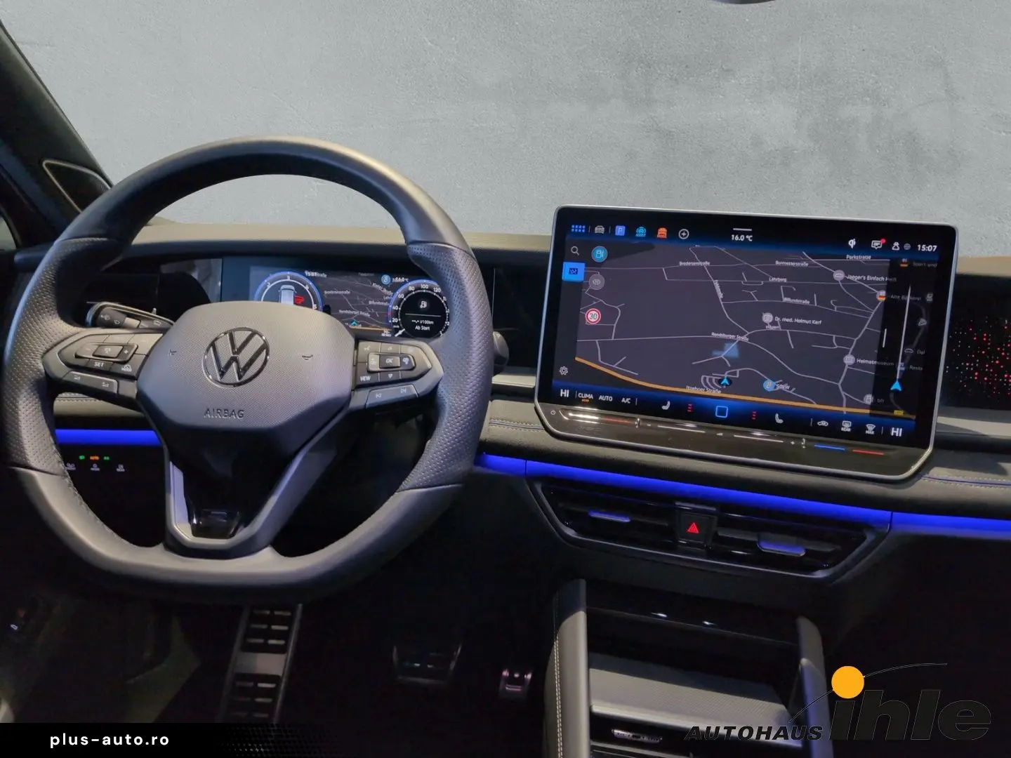 VW Tayron R-Line 2 0 TDI DSG HARMAN-KARDON HUD AHK