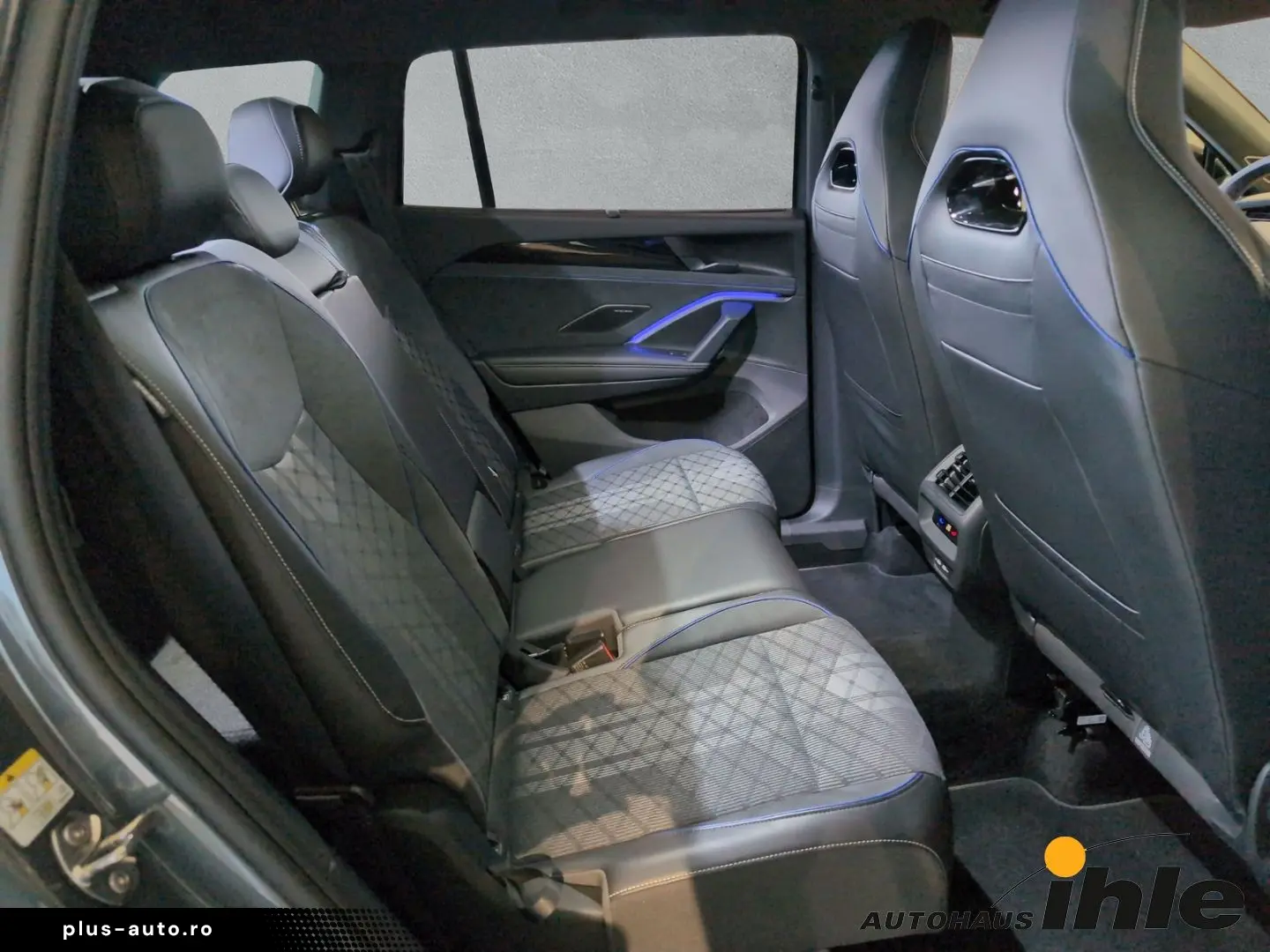 VW Tayron R-Line 2 0 TDI DSG HARMAN-KARDON HUD AHK