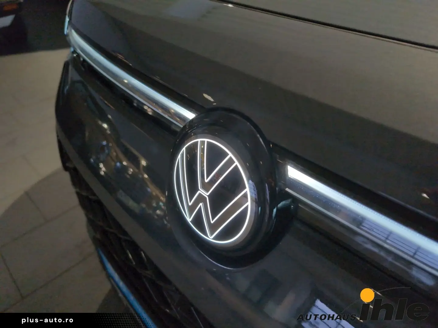 VW Tayron R-Line 2 0 TDI DSG HARMAN-KARDON HUD AHK