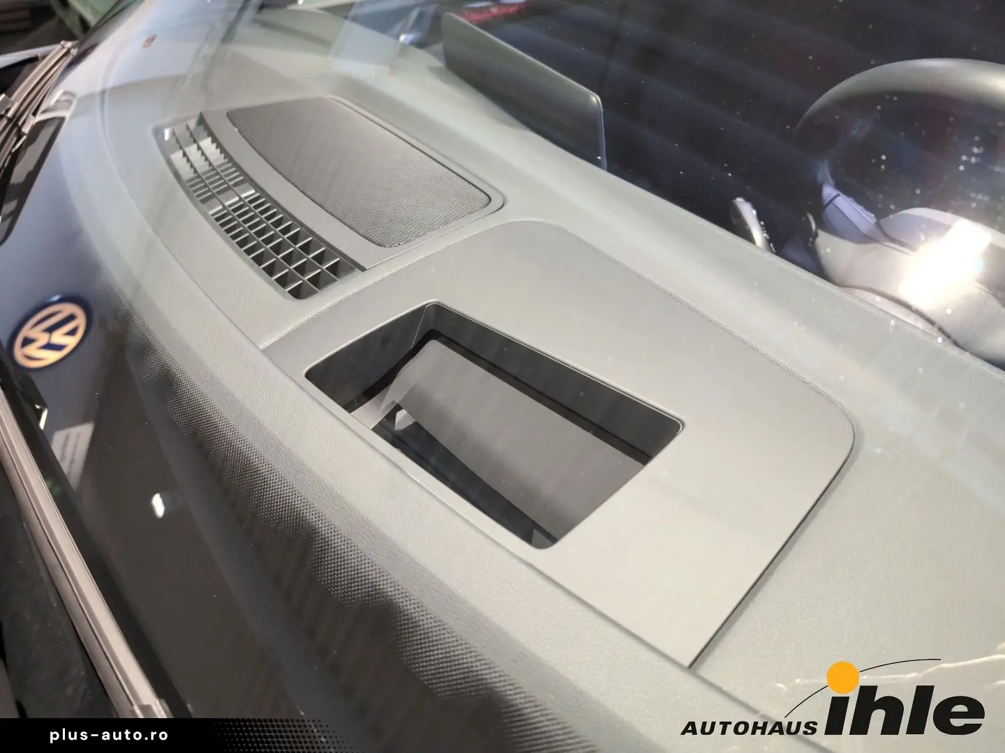 VW Tayron R-Line 2 0 TDI DSG HARMAN-KARDON HUD AHK