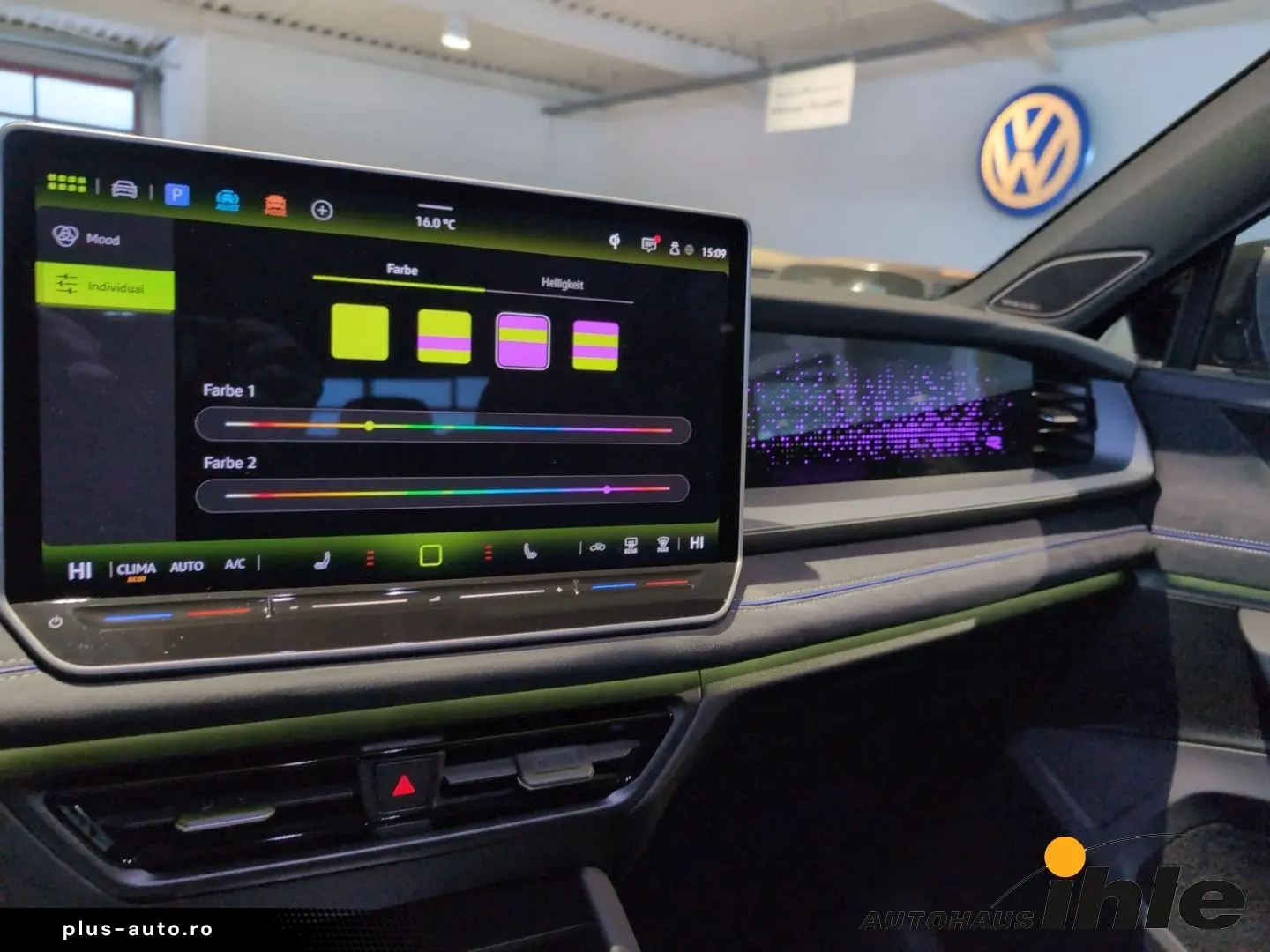 VW Tayron R-Line 2 0 TDI DSG HARMAN-KARDON HUD AHK