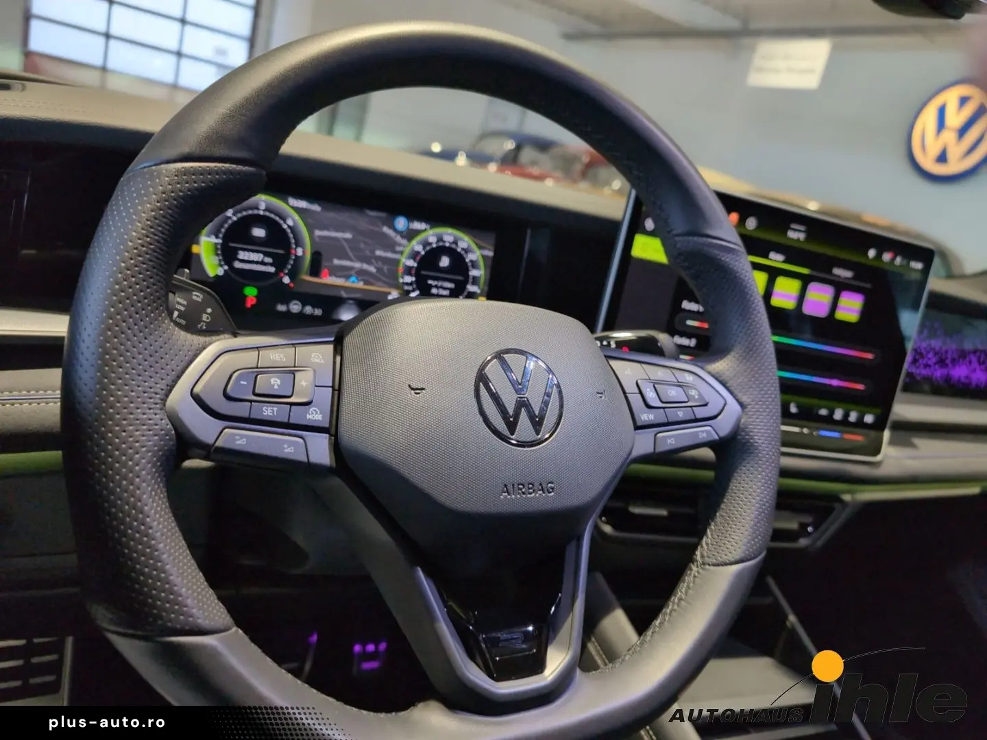 VW Tayron R-Line 2 0 TDI DSG HARMAN-KARDON HUD AHK