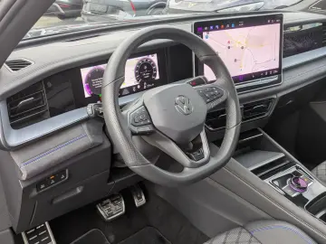 VW Tayron 2.0 TDI 4M R-Line BLACK 7Si MATRIX PANO