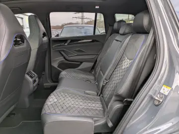 VW Tayron 2.0 TDI 4M R-Line BLACK 7Si MATRIX PANO