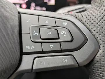 VW Tayron 2.0 TDI 4M R-Line BLACK 7Si MATRIX PANO