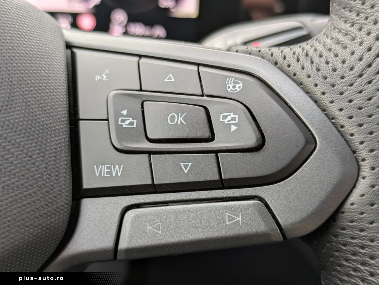 VW Tayron 2.0 TDI 4M R-Line BLACK 7Si MATRIX PANO