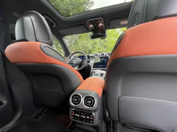 Mercedes-Benz GLC 300 Coupe AMG