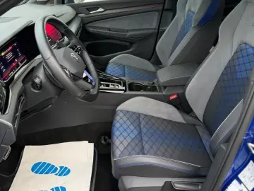 VW Golf VIII Lim. R Performance 4Motion