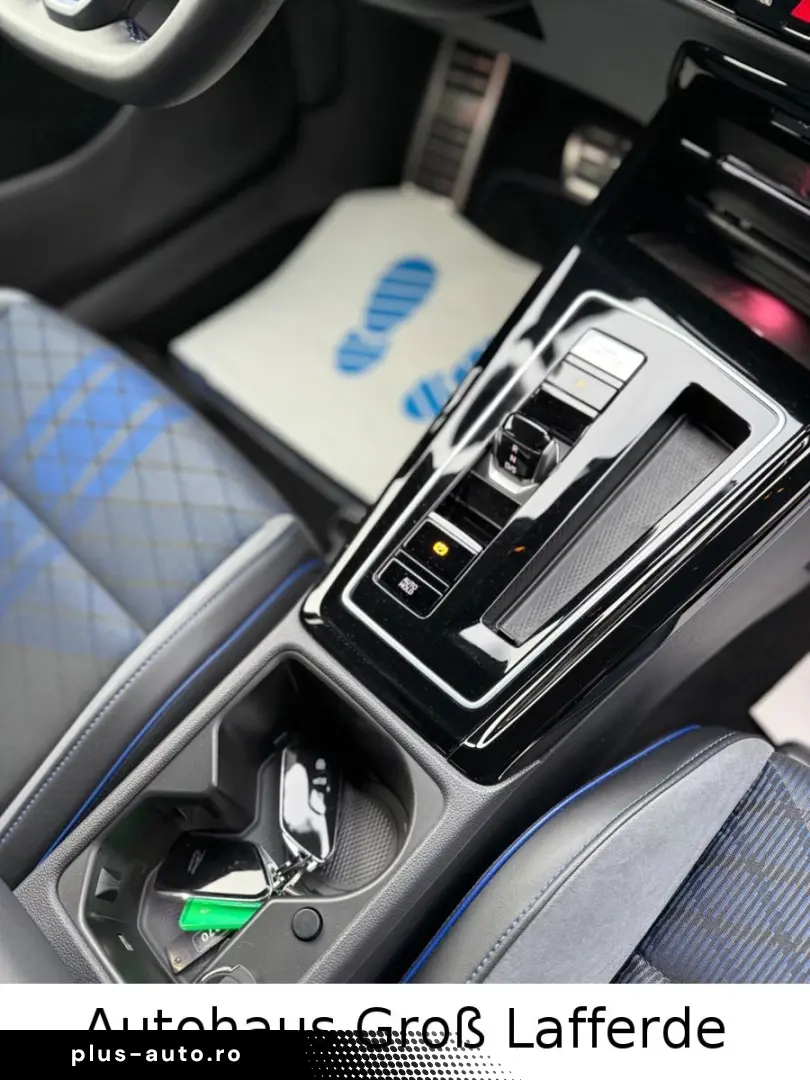 VW Golf VIII Lim. R Performance 4Motion