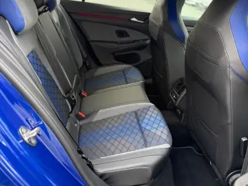 VW Golf VIII Lim. R Performance 4Motion