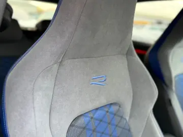 VW Golf VIII Lim. R Performance 4Motion