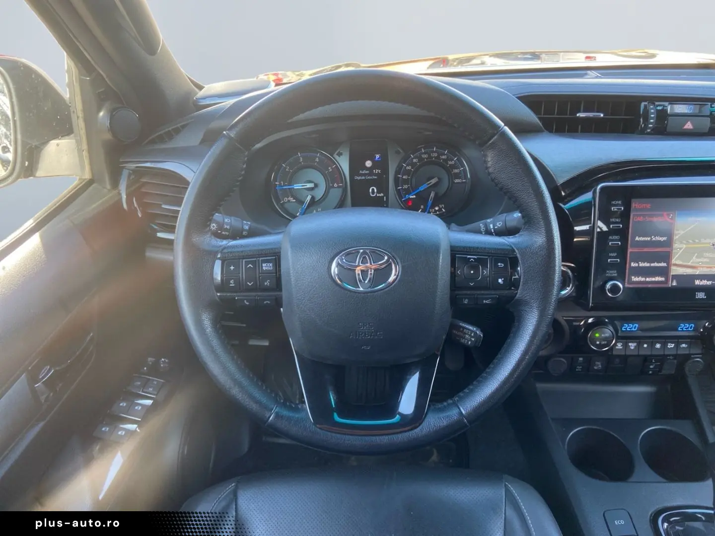 TOYOTA Hilux 4x4 Double Cab Invincible  360  Leder AHK