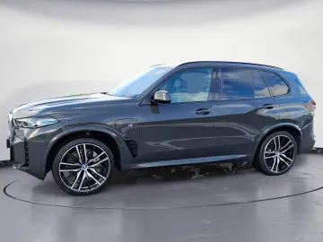 BMW X5 xDrive50e M-Sport  Shadow Leder Navi Gestik P
