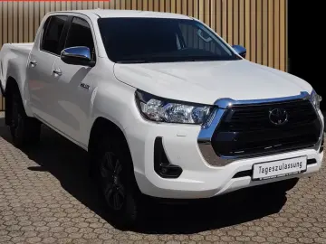 Toyota Hilux Double Cab 2.8 Comfort 4x4