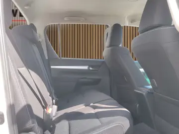 Toyota Hilux Double Cab 2.8 Comfort 4x4