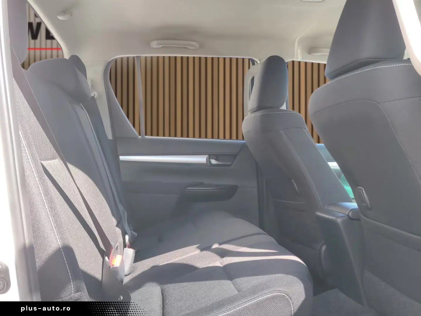 Toyota Hilux Double Cab 2.8 Comfort 4x4