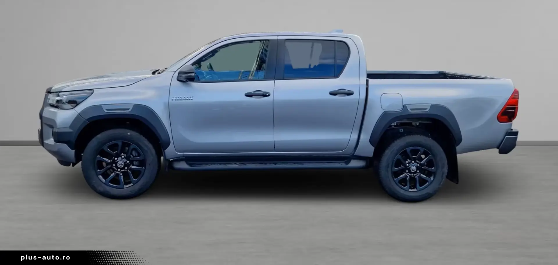 Toyota Hilux Double Cab Invincible 4x4 Navi