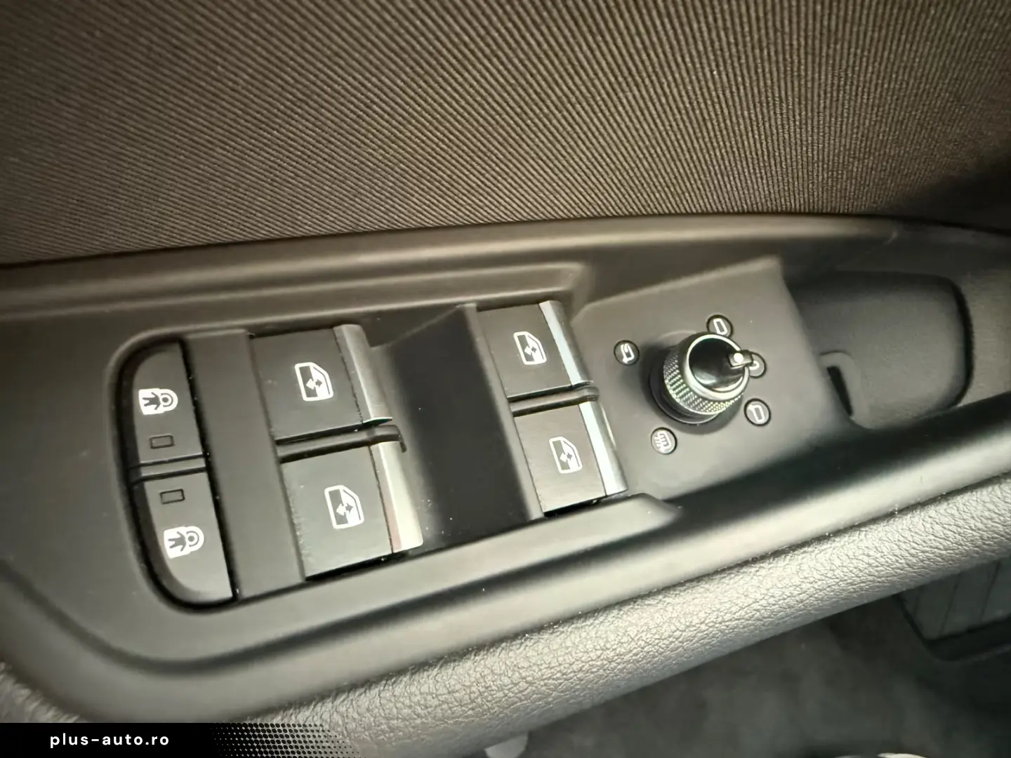 Audi A4 Lim. 40 TDI quattro advanced