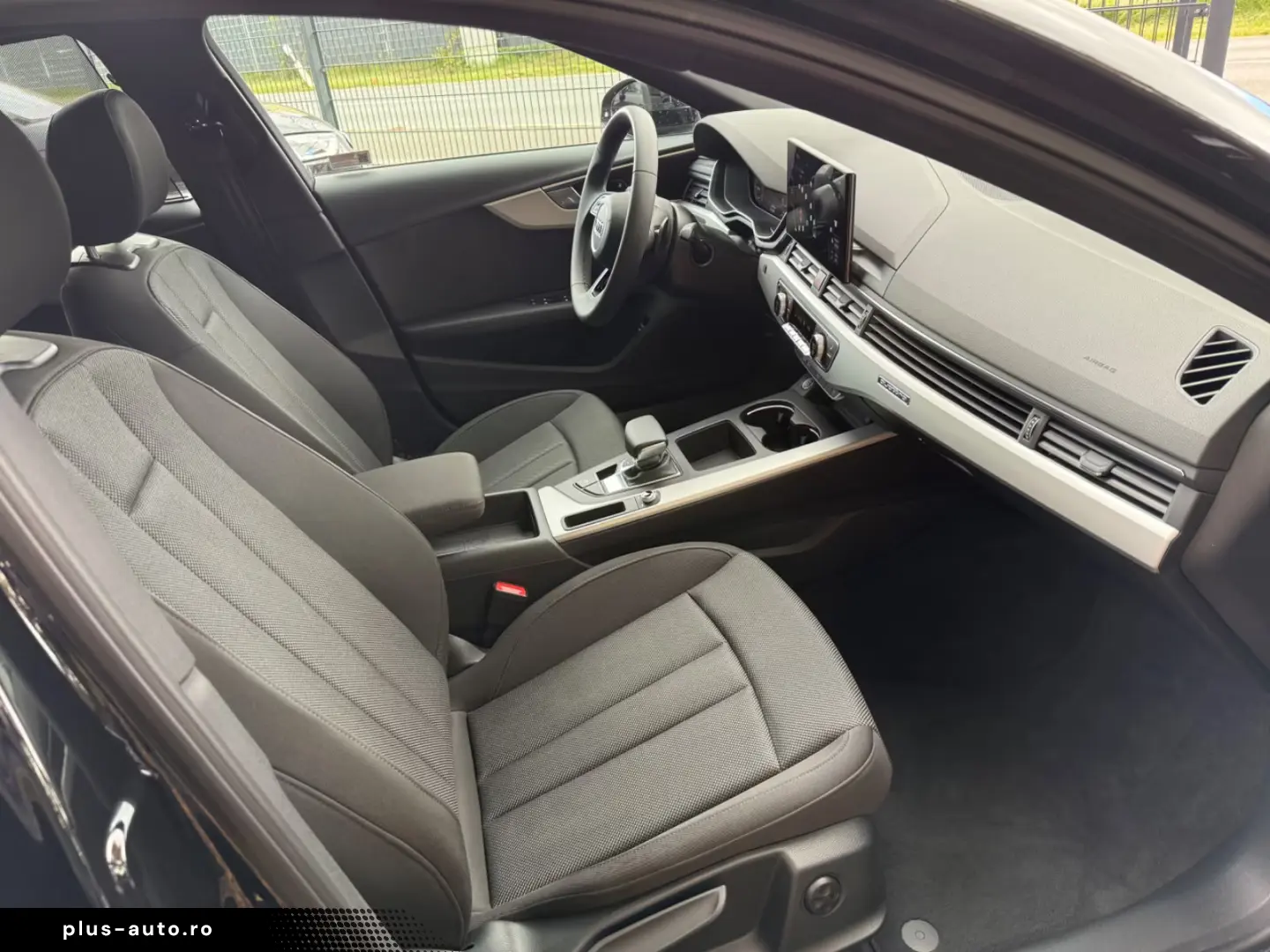 Audi A4 Lim. 40 TDI quattro advanced