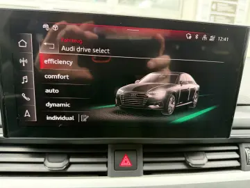 Audi A4 Lim. 40 TDI quattro advanced