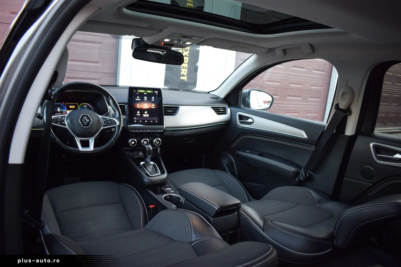 RENAULT ARKANA 2022 1.6 Hybrid Trapa Led Navi Piele Camera