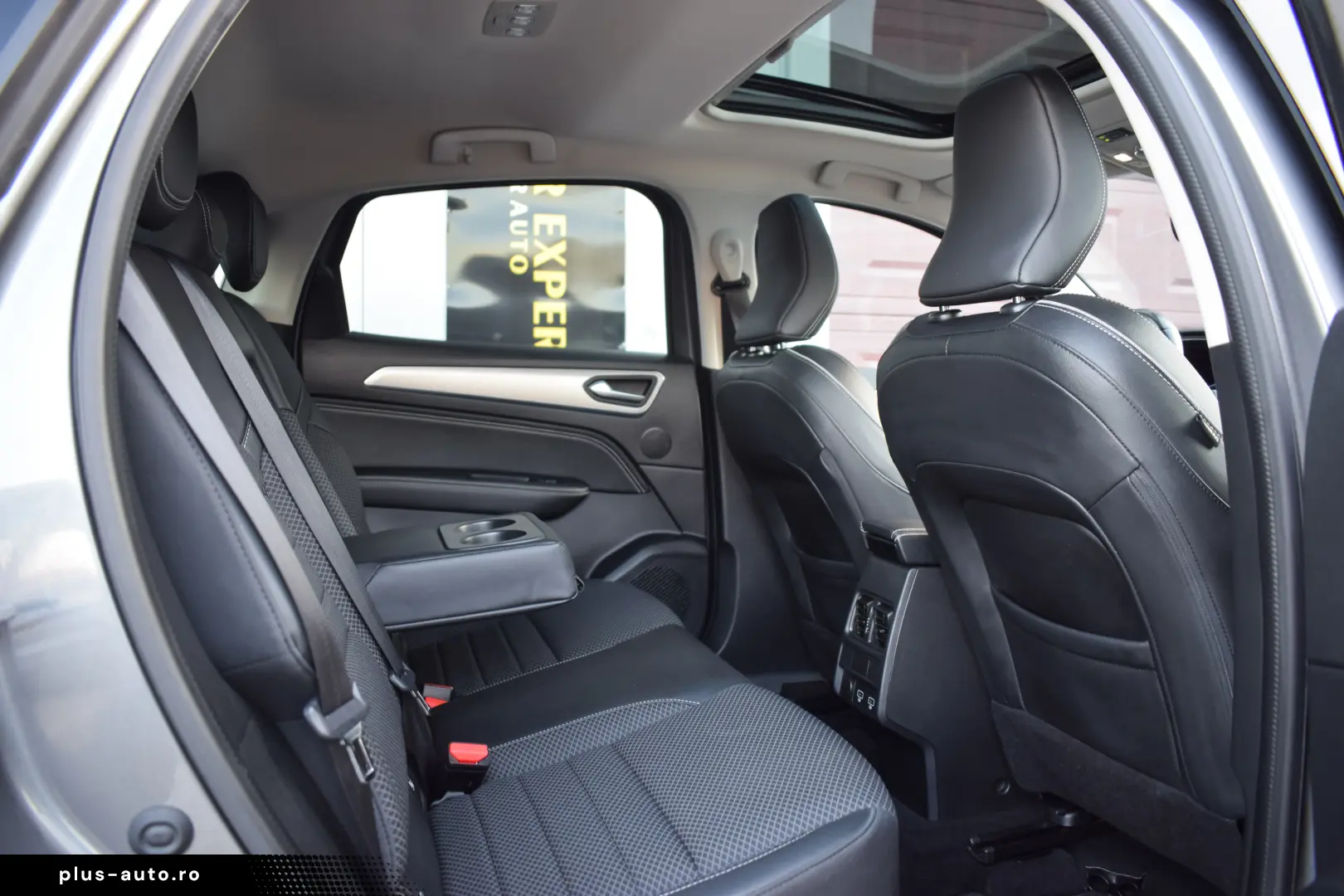 RENAULT ARKANA 2022 1.6 Hybrid Trapa Led Navi Piele Camera