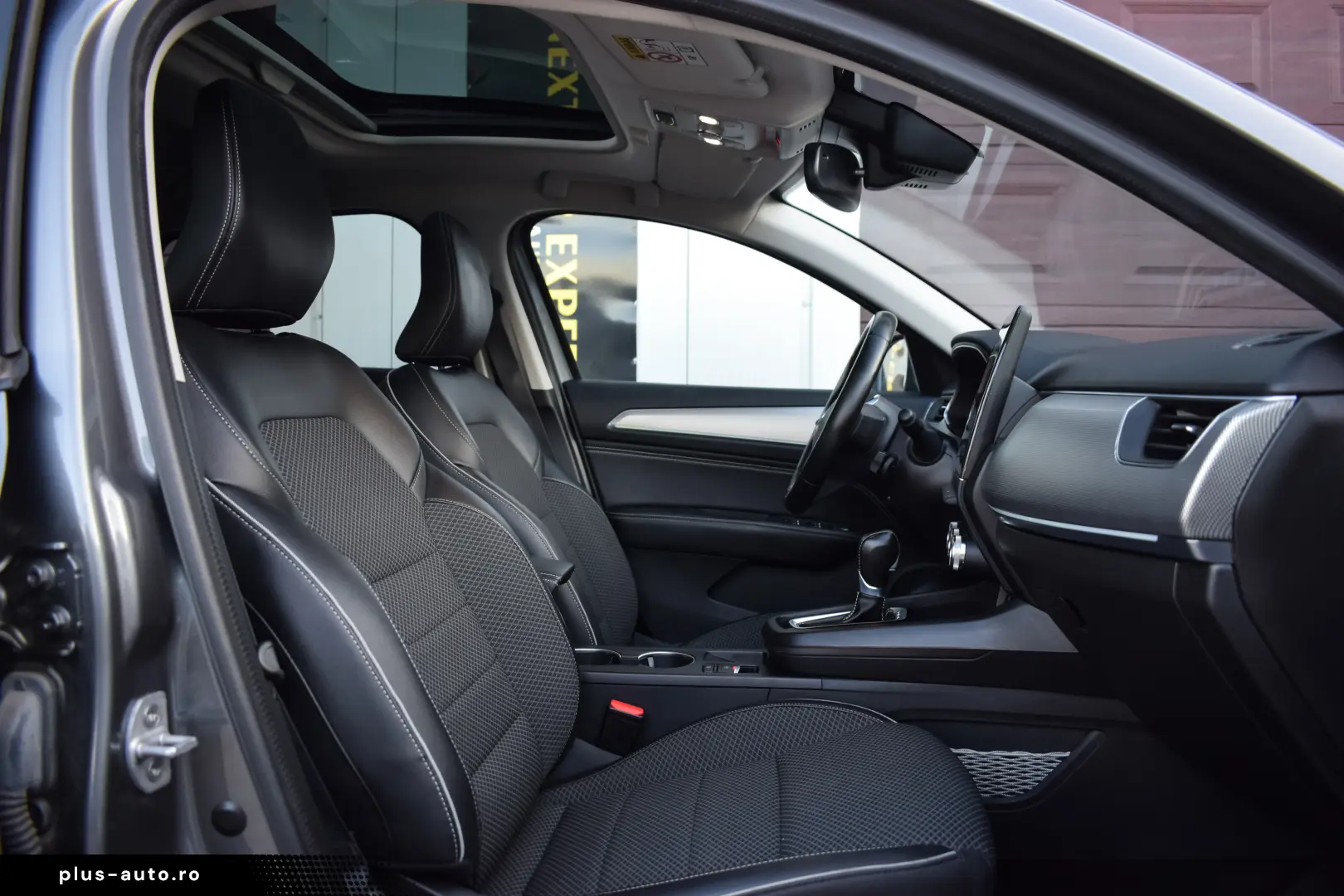 RENAULT ARKANA 2022 1.6 Hybrid Trapa Led Navi Piele Camera